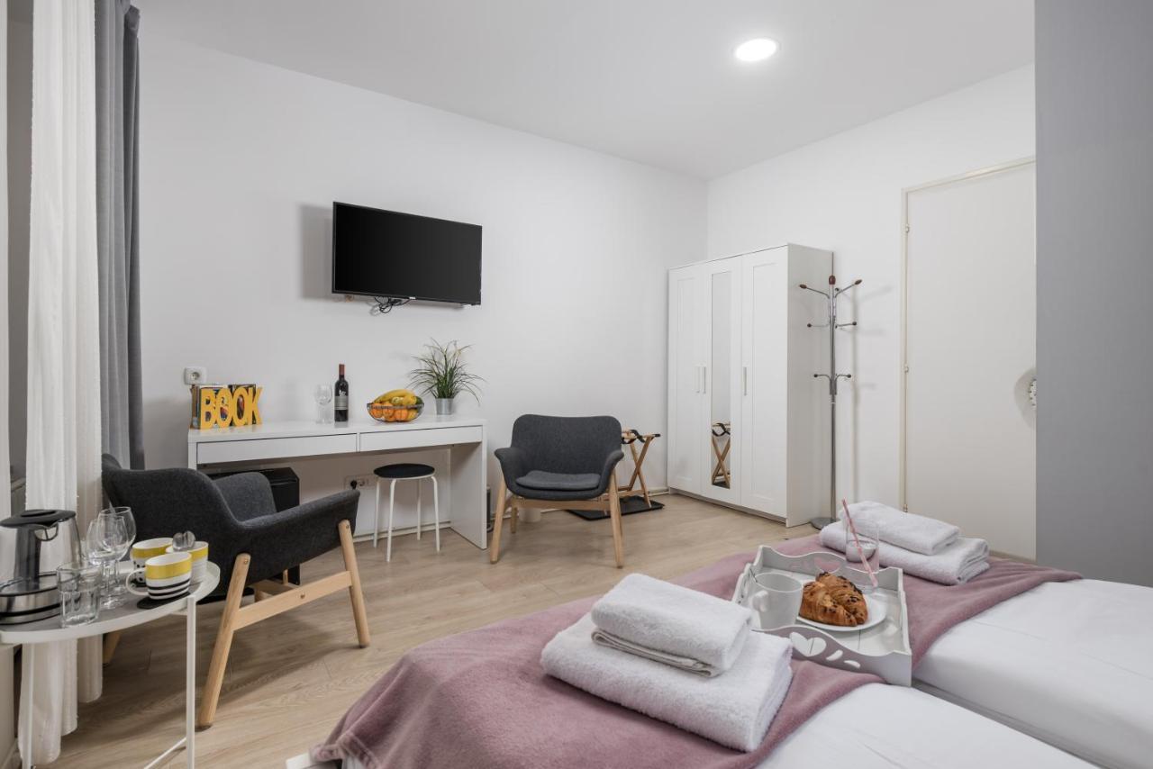 Delta Rooms Rijeka Extérieur photo